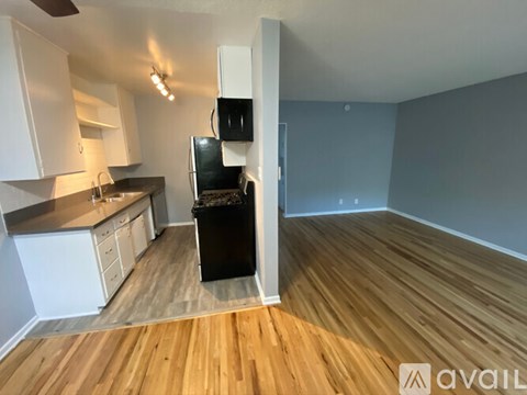 1227 11Th St 1 Bed Apartment for Rent