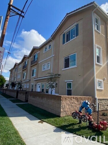 7250 Lotus Ave 3 Beds Apartment for Rent