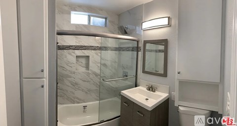 1314 East Robidoux Street 3 Beds Apartment for Rent