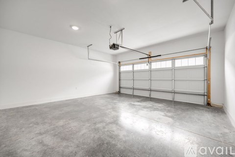 1842 Young Rd SE 3 Beds Apartment for Rent