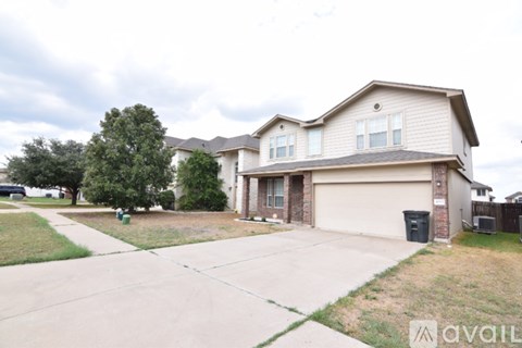 4613 Green Meadow St 3 Beds Apartment for Rent