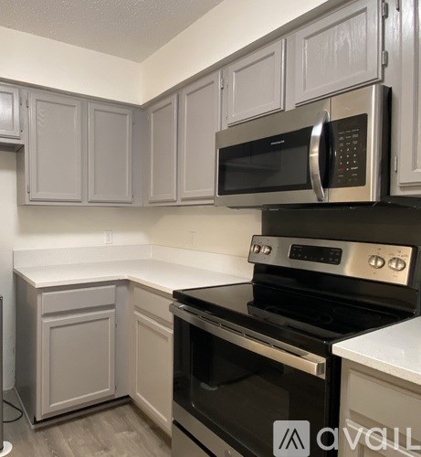 219 Meadow Court 2 Beds Apartment for Rent