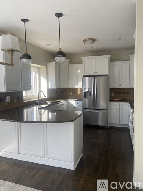 6135 Berkshire Ln N 5 Beds Apartment for Rent