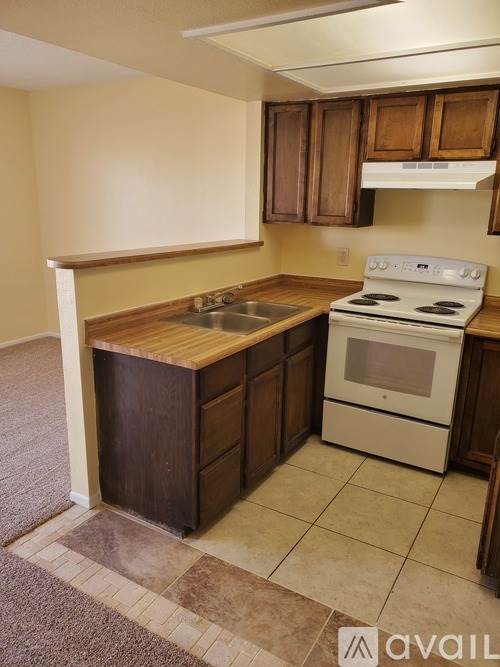 1-bedroom apartment at 125 Lee Avenue in Bullhead City, AZ