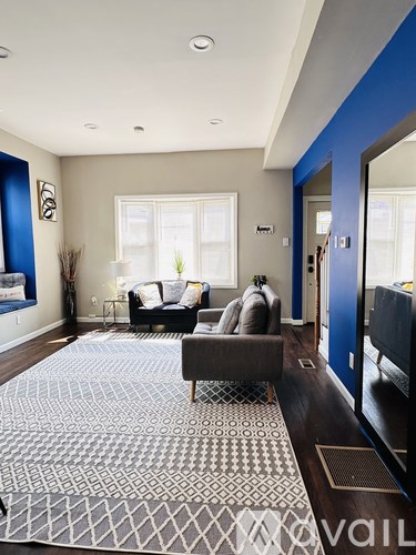 41 Montrose St 3 Beds Apartment for Rent
