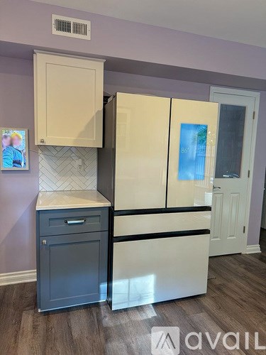 10 Mohr Rd 3 Beds Apartment for Rent
