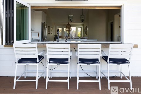 325 Cuyama Avenue 3 Beds Apartment for Rent