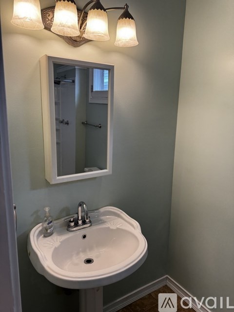 230 Deverill Street 2 Beds Apartment for Rent