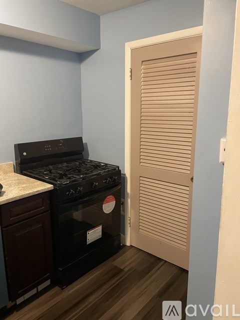 4233 Ridge Rd 1 Bed Apartment for Rent