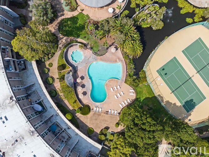 Source URL: https://prod-avail.s3.amazonaws.com/public_images/41516041/listing/60-web-or-mls-Radiate_3050RueDorleansUnit305-65.jpg