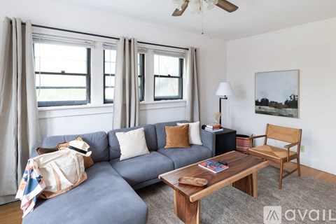 2957 N Bartlett Ave 2 Beds Apartment for Rent