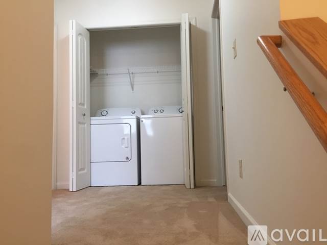 1135 Ridge Creek Cir