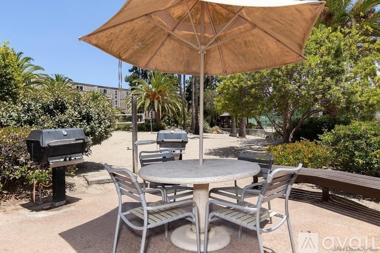 Source URL: https://prod-avail.s3.amazonaws.com/public_images/41509906/listing/11-web-or-mls-Radiate_3050RueD_OrleansUnit360-10.jpg