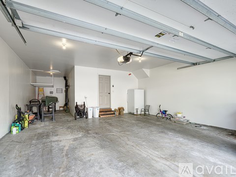 11193 68Th Street Northeast 3 Beds Apartment for Rent