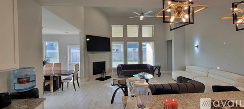 3430 Majestic Pne Ln 5 Beds Apartment for Rent