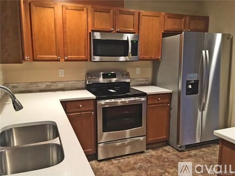 19103 23Rd Ave Ct E 3 Beds Apartment for Rent