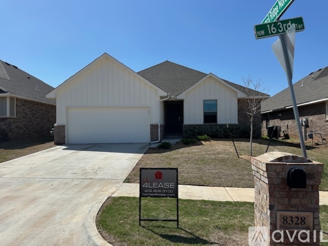A sign in front of a house says 4Lease.
