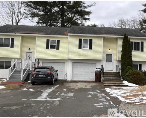 77 Elsmere Ave 3 Beds Apartment for Rent