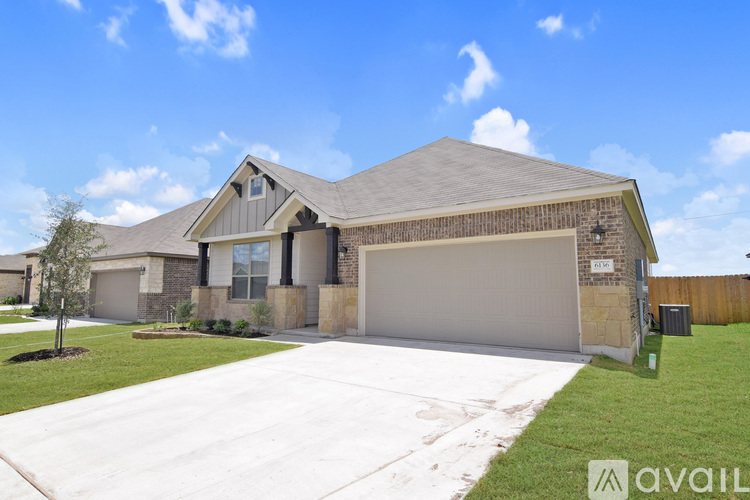 6136 Wheaton Loop 3 Beds Apartment, Single Family Home for Rent - Photo gallery 1