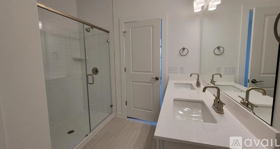 465 Bristlecone Bnd 3 Beds Apartment, Single Family Home for Rent - Photo gallery 5