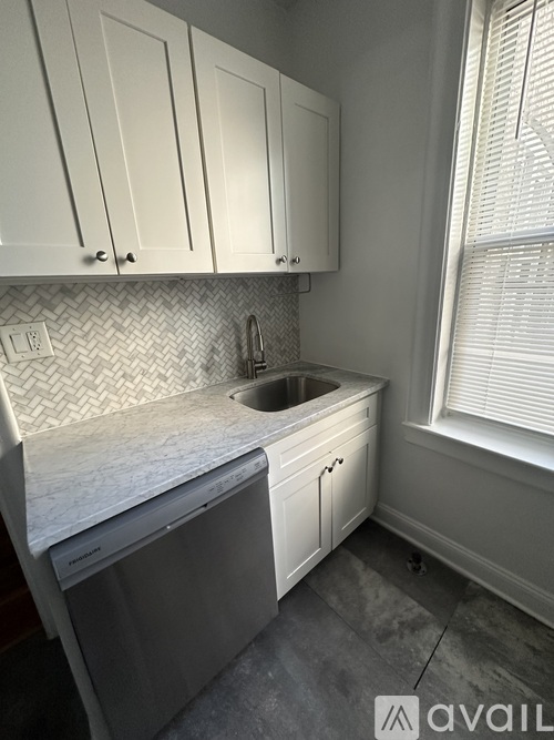 257 Grant Ave 1 Apartment for Rent - Photo gallery 2
