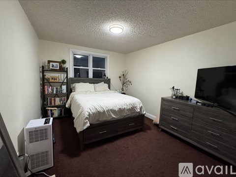 13 Jeffrey Road 2 Beds Apartment for Rent