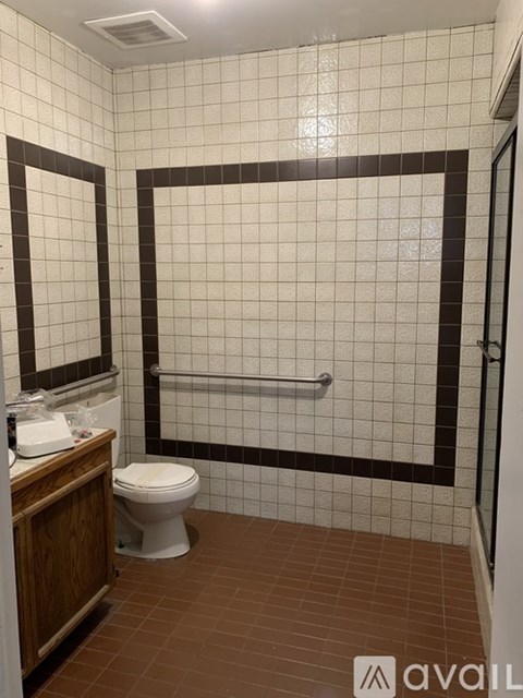 1620 B Avenue 6 Beds Apartment for Rent
