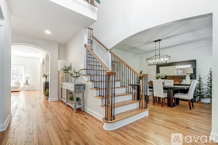1024 Patricians Ln 4 Beds Apartment, Single Family Home for Rent - Photo gallery 4