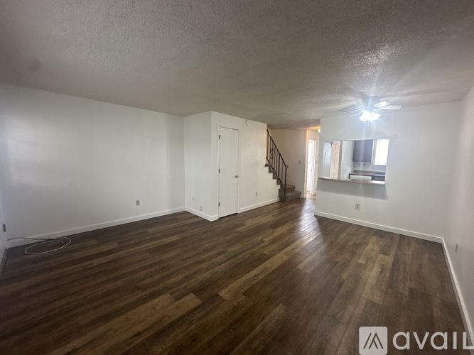 795 Park St 4 Beds Apartment, Townhouse for Rent - Photo gallery 4