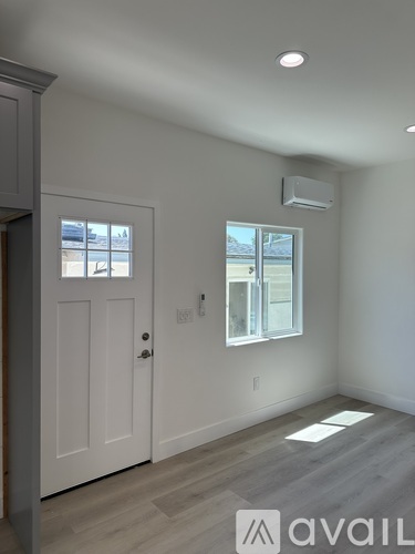 9313 Marchand Avenue 3 Beds Apartment, Single Family Home for Rent - Photo gallery 2