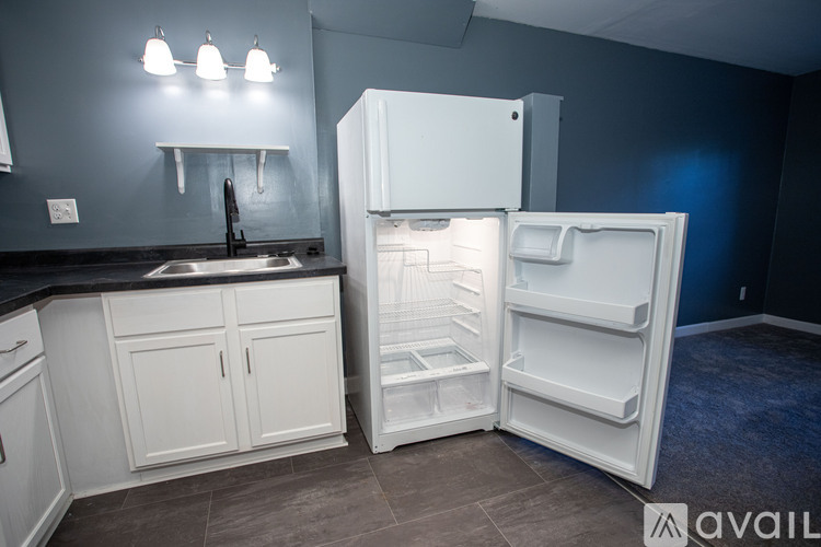 5516 Northwest Cimarron Drive 1 Apartment for Rent - Photo gallery 5