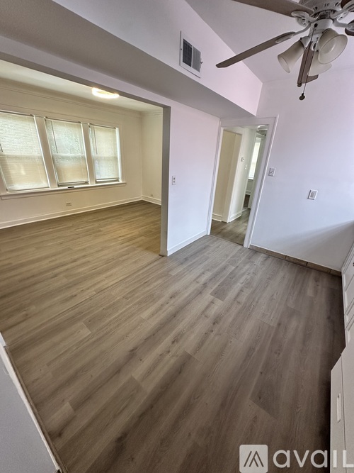 8735 S. Langley 2 Beds Apartment for Rent - Photo gallery 3