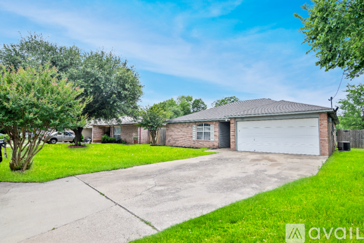 1505 Oleta St 3 Beds Apartment, Single Family Home for Rent - Photo gallery 1