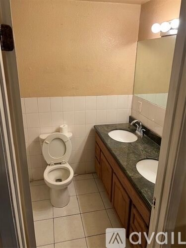 5524 Alicia Ave 2 Beds Apartment for Rent
