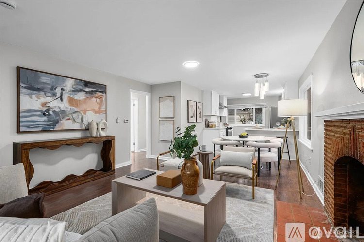 4324 Northeast 65th Street 4 Beds Apartment, Single Family Home for Rent - Photo gallery 3
