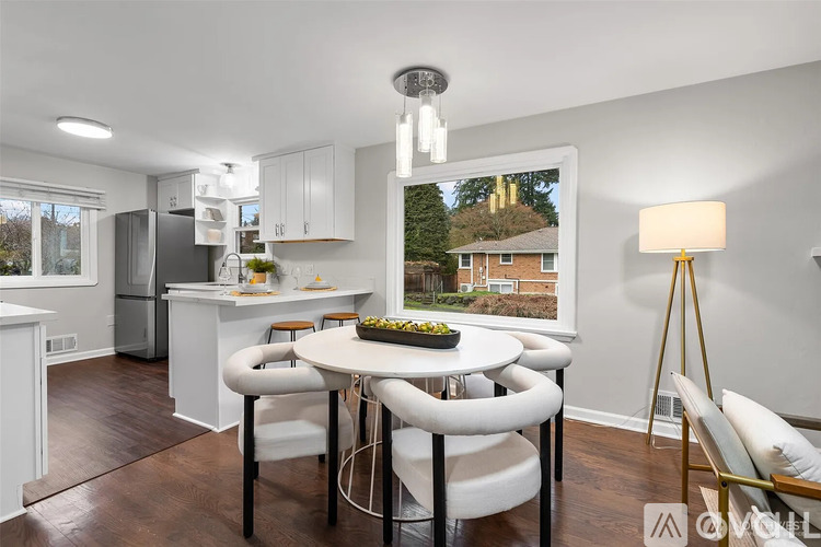 4324 Northeast 65th Street 4 Beds Apartment, Single Family Home for Rent - Photo gallery 4