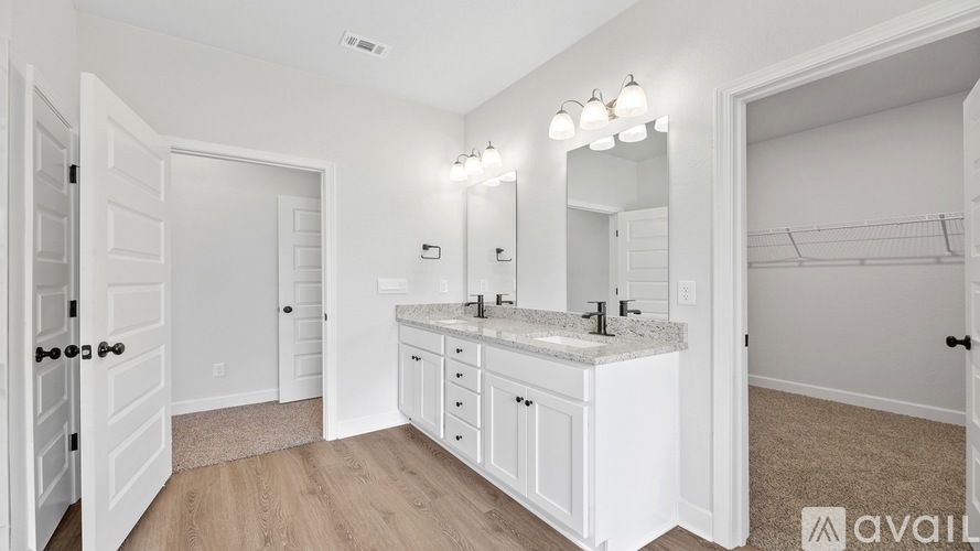 3017 Dowington Drive 4 Beds Apartment, Single Family Home for Rent - Photo gallery 5