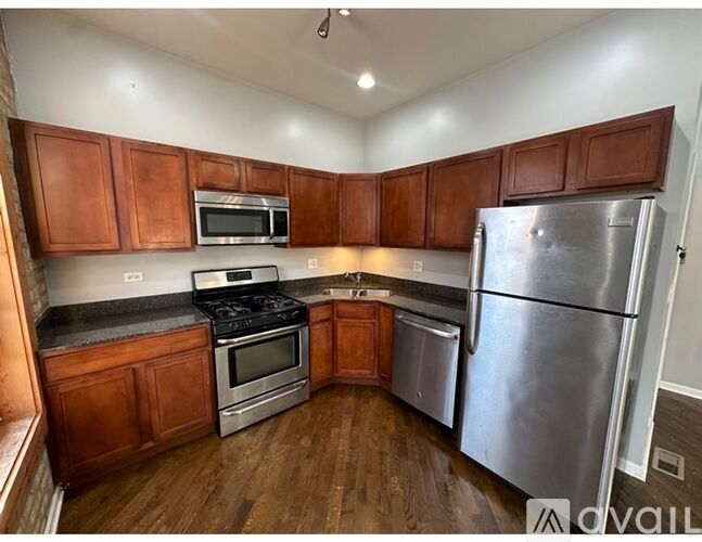 2748 W Le Moyne St 2 Beds Apartment for Rent - Photo gallery 1