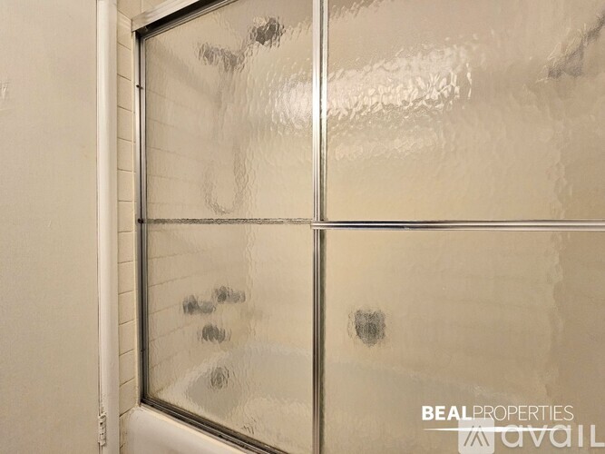 660 W Wrightwood Ave Studio Apartment for Rent - Photo gallery 4