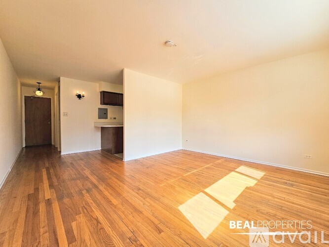 660 W Wrightwood Ave Studio Apartment for Rent - Photo gallery 5