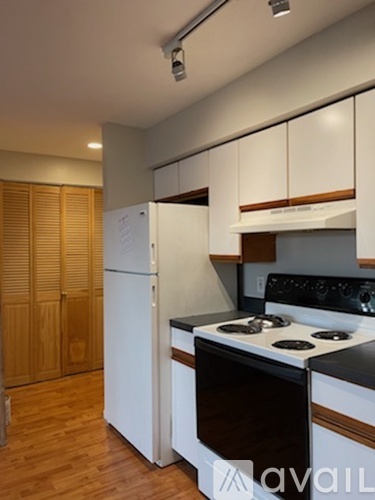 10 Roberts St 1 Apartment for Rent - Photo gallery 5