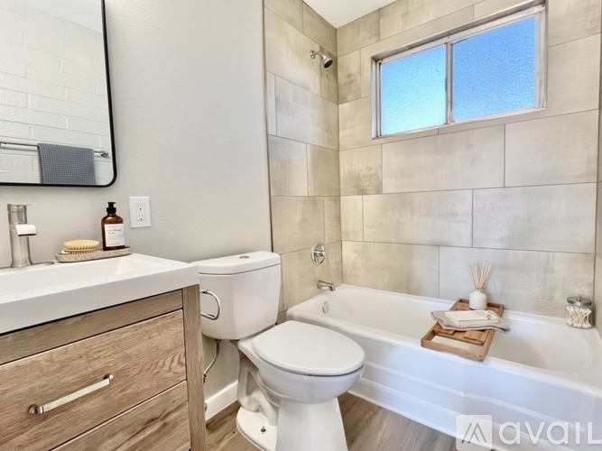 Source URL: https://prod-avail.s3.amazonaws.com/public_images/43128583/listing/bathroom_2.jpg