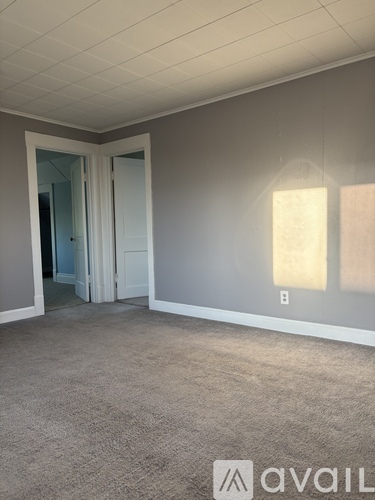 2311 Lake St Studio-2 Beds Apartment, Single Family Home for Rent - Photo gallery 4
