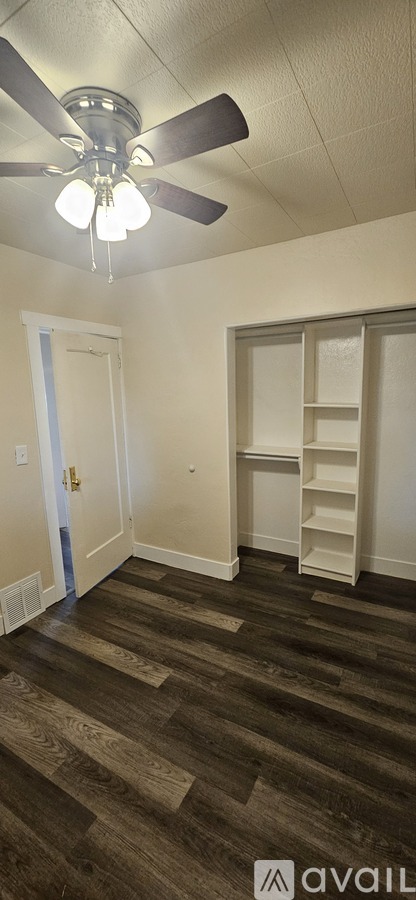 916 300 North 2 Beds Apartment, Single Family Home for Rent - Photo gallery 5