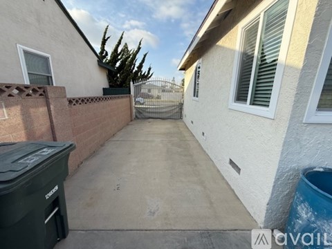 1046 W 212Th St 2 Beds Apartment for Rent