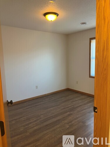 1222 Balsam Ave 2 Beds Apartment for Rent - Photo gallery 2