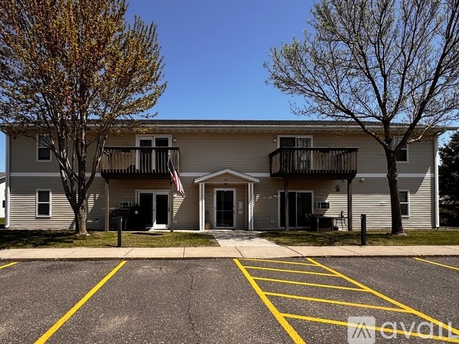 Source URL: https://prod-avail.s3.amazonaws.com/public_images/40356630/listing/Cascade_Exterior.jpg