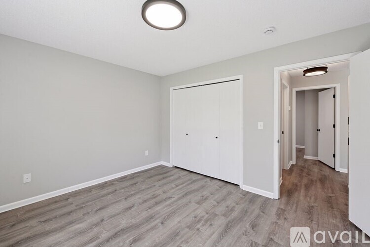 Source URL: https://prod-avail.s3.amazonaws.com/public_images/40355387/listing/5024o-victoria.jpg
