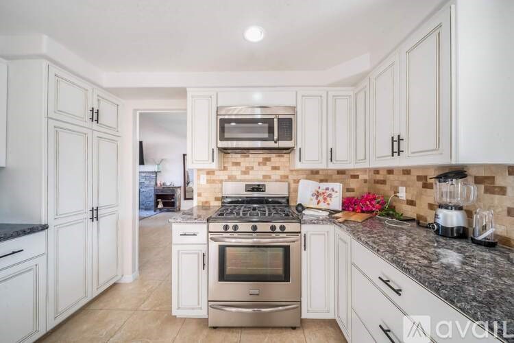 Source URL: https://prod-avail.s3.amazonaws.com/public_images/40353930/listing/bfvjosfa8invaewoazza.jpg