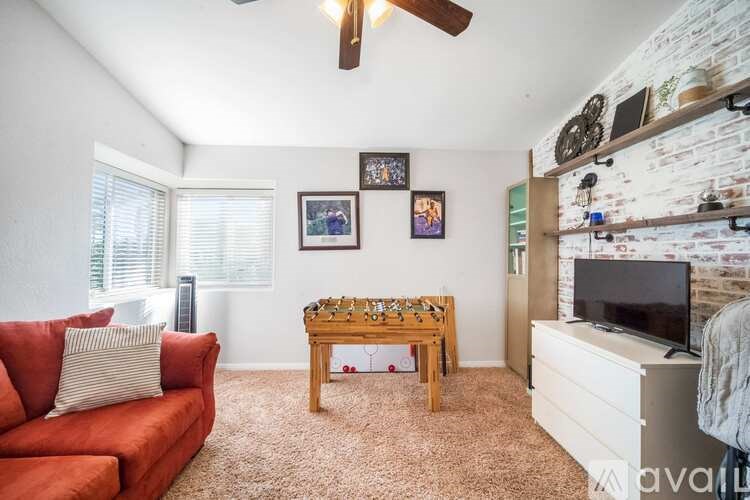 Source URL: https://prod-avail.s3.amazonaws.com/public_images/40353989/listing/kiq9avigffcv3gmlb2kl.jpg